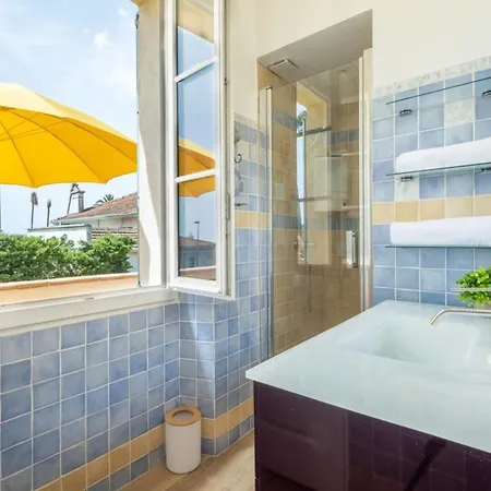 Superb With Swimming Pool & Sauna Cannes