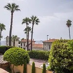 Superb With Swimming Pool & Sauna Cannes