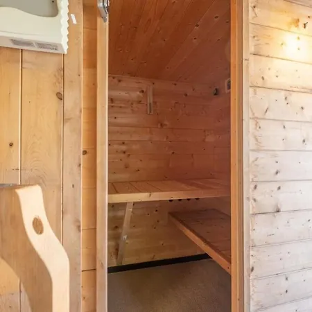 Superb With Swimming Pool & Sauna Villa *