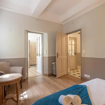 Villa Superb With Swimming Pool & Sauna