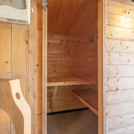 Вилла Superb With Swimming Pool & Sauna *