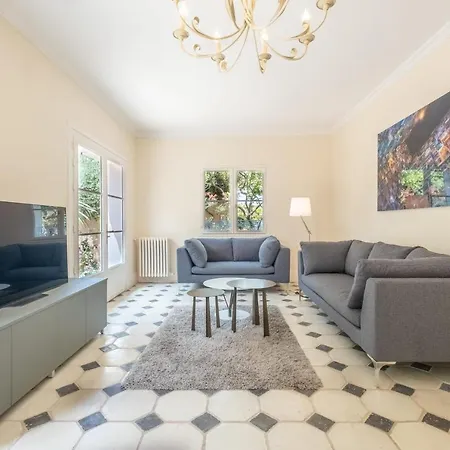 Superb With Swimming Pool & Sauna Cannes